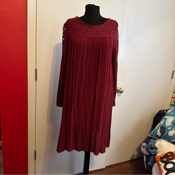Burgundy MIDI Dress - Picture 2 of 5
